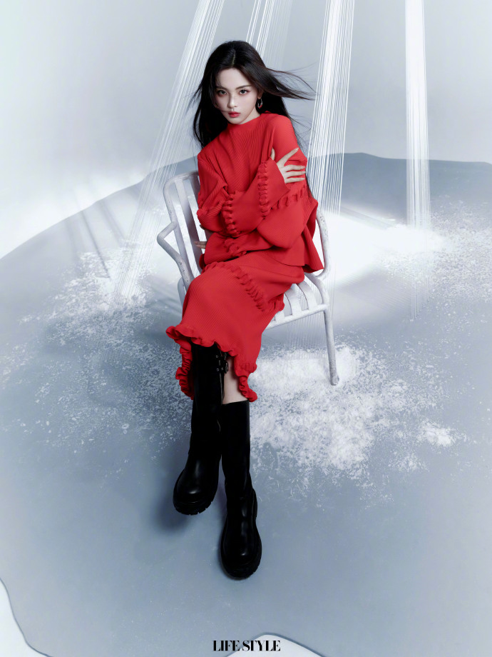 Pre - นิตยสาร Lifestyle 杨超越 หยางเชาเยว่ YangChaoyue 2024