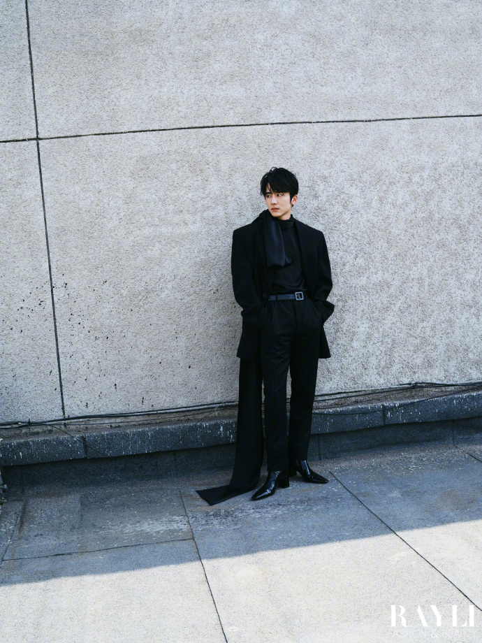 Pre - นิตยสาร 瑞丽服饰美容 Ruili/ Rayli จางซินเฉิง zhangxincheng 2024