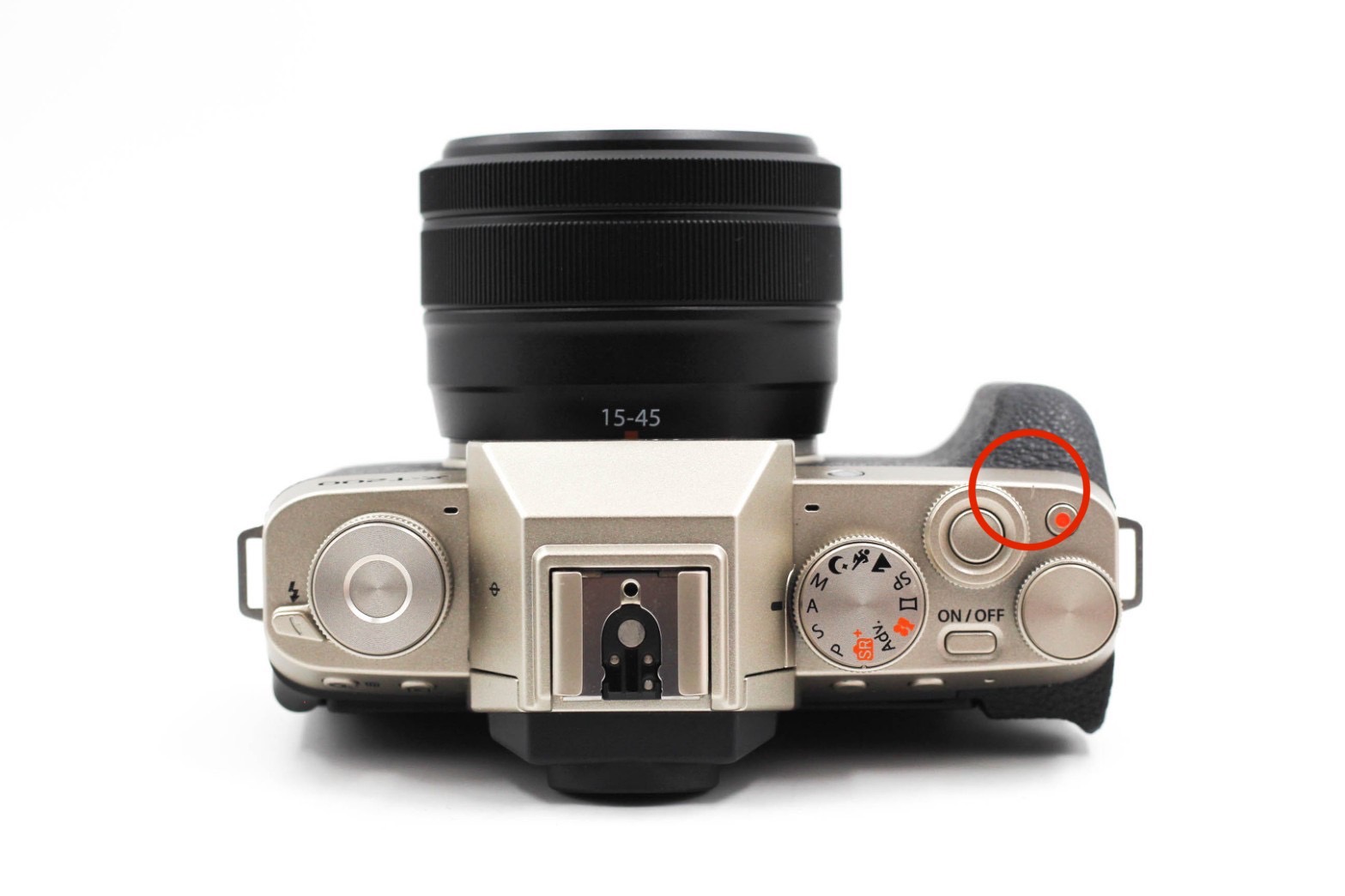 Fujifilm X-T200 + เลนส์ XC 15-45mm F3.5-5.6 OIS PZ