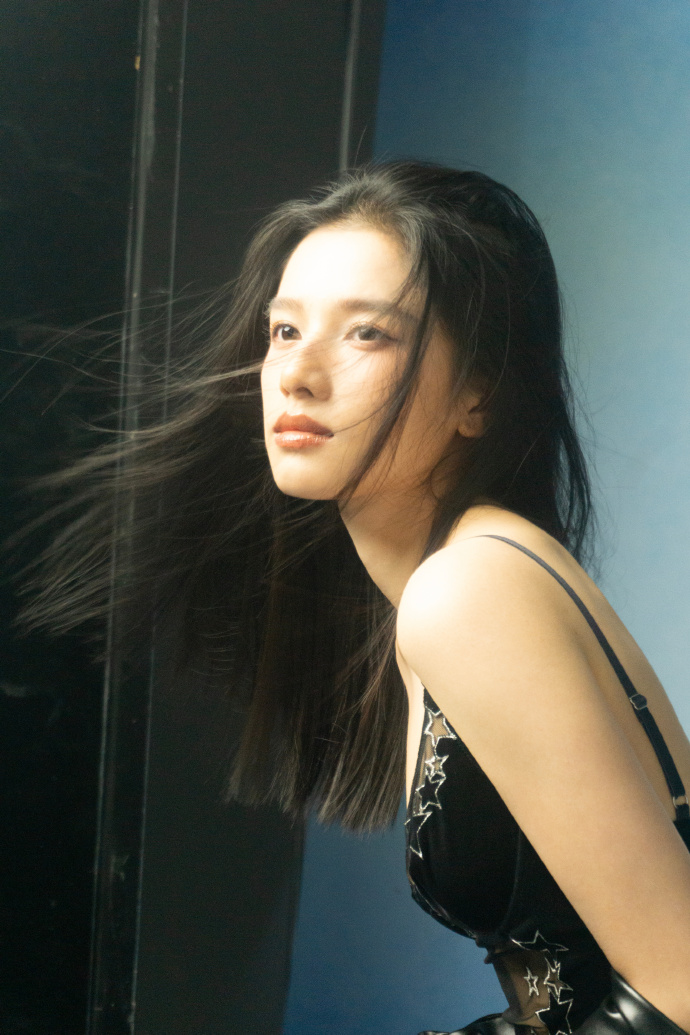 Pre - นิตยสาร Wonderland. จางจิ้งอี๋ ZhangJingyi 2025