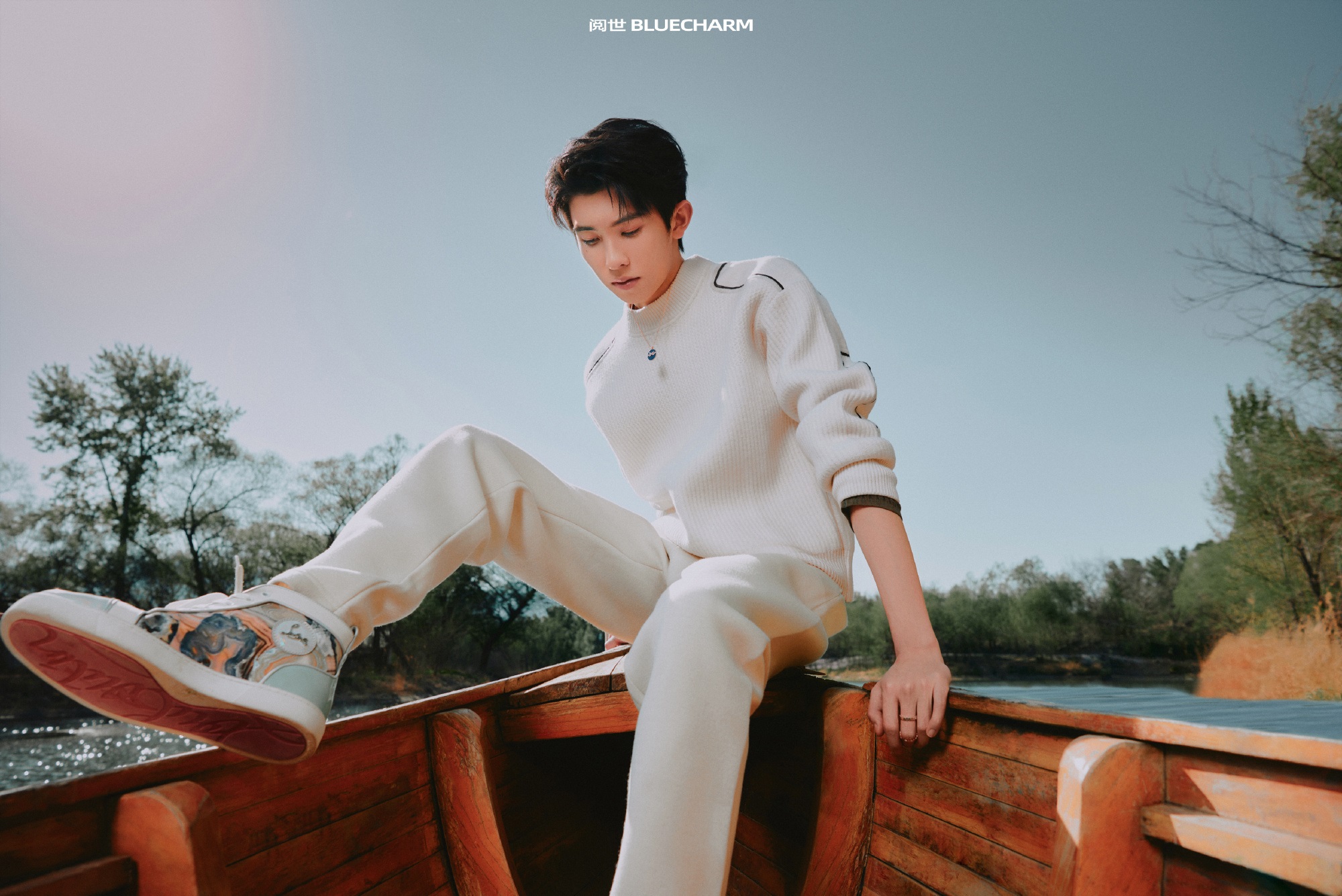 Pre - นิตยสาร BLUECHARM หลินโม่ Linmo INTO1 2022 อฟช.