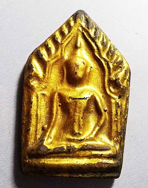 ขุนแผนห้าเหลี่ยมหลังยันต์ตรี ลป.สรวง เทวดาเล่นดิน ปี 2519