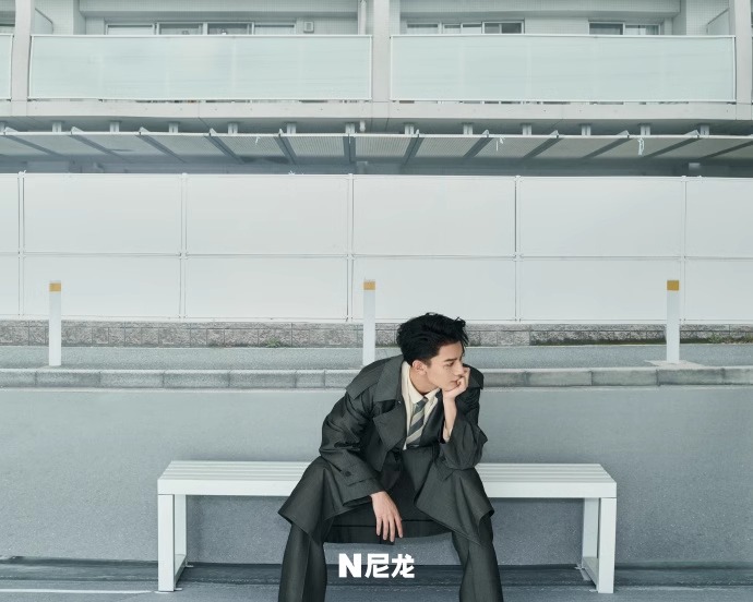 Pre - นิตยสาร NYLON เซี่ยจือกวง XiaZhiguang 夏之光 4/2024