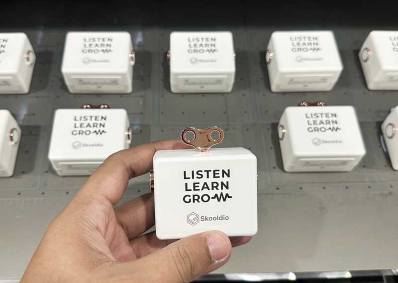 พิมพ์ลำโพง wireless พร้อมพิมพ์โลโก้ สกรีนลำโพง wireless