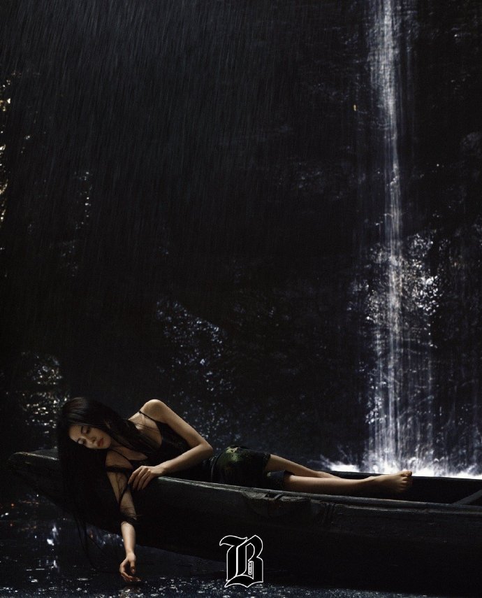 Pre - นิตยสาร Barbes China ไป๋ลู่ BaiLu 2025+โปสเตอร์พับ