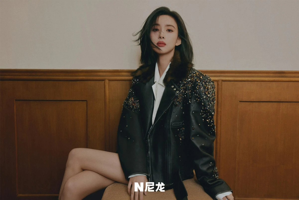 Pre - นิตยสาร NYLON เมิ่งจื่ออี้ MengZiyi 2025+การ์ด 5