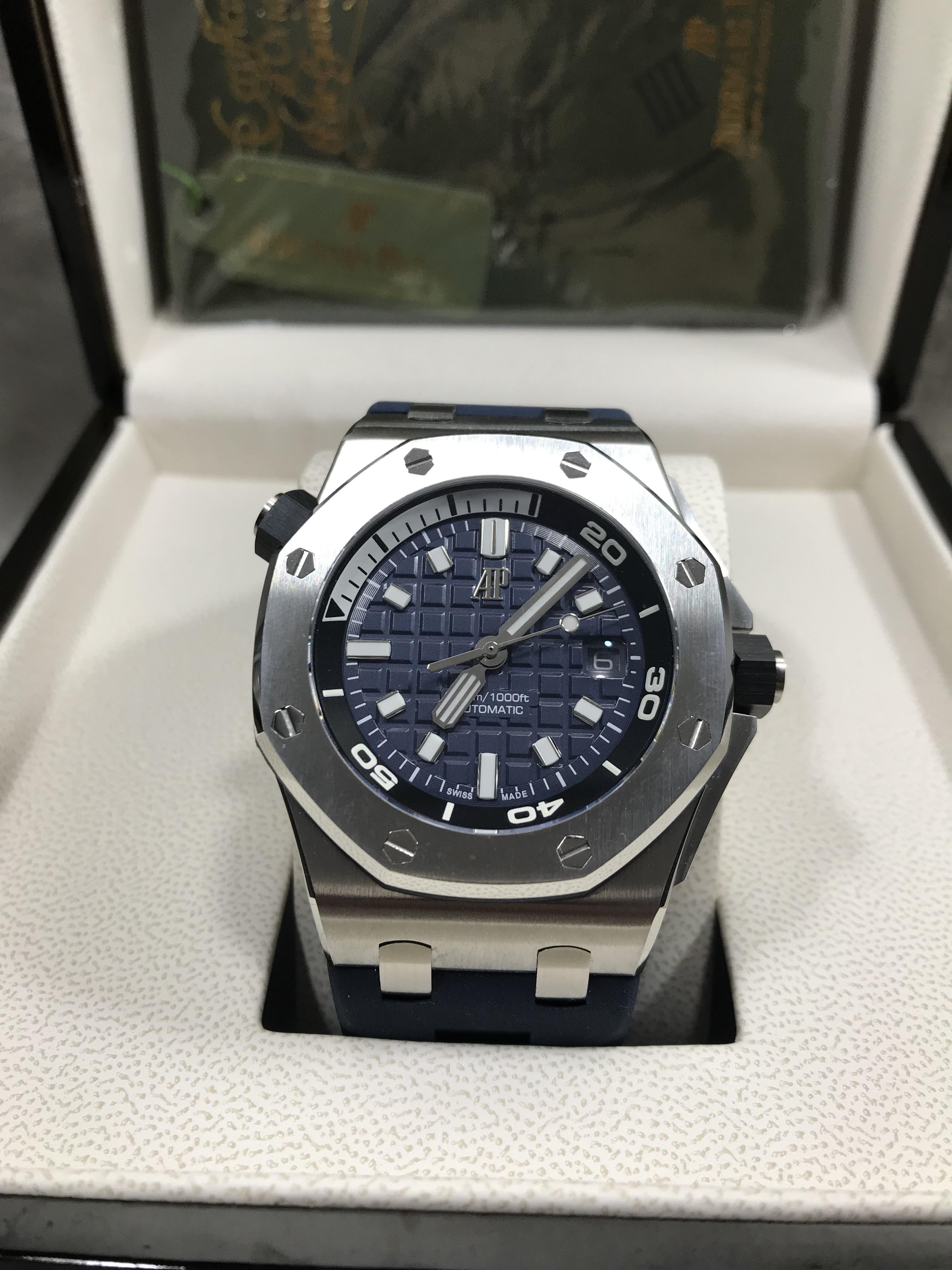 Audemars Piguet (AP)15720ST (Swiss iP)