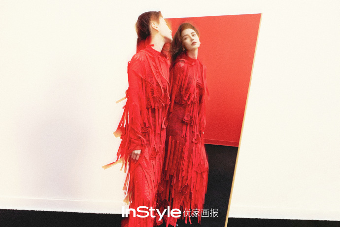 Pre - นิตยสาร InStyle China แองเจล่าเบบี้ Angelababy 杨颖 หยางอิ่ง 2025+ชุดโปสการ์ดสุดพิเศษ