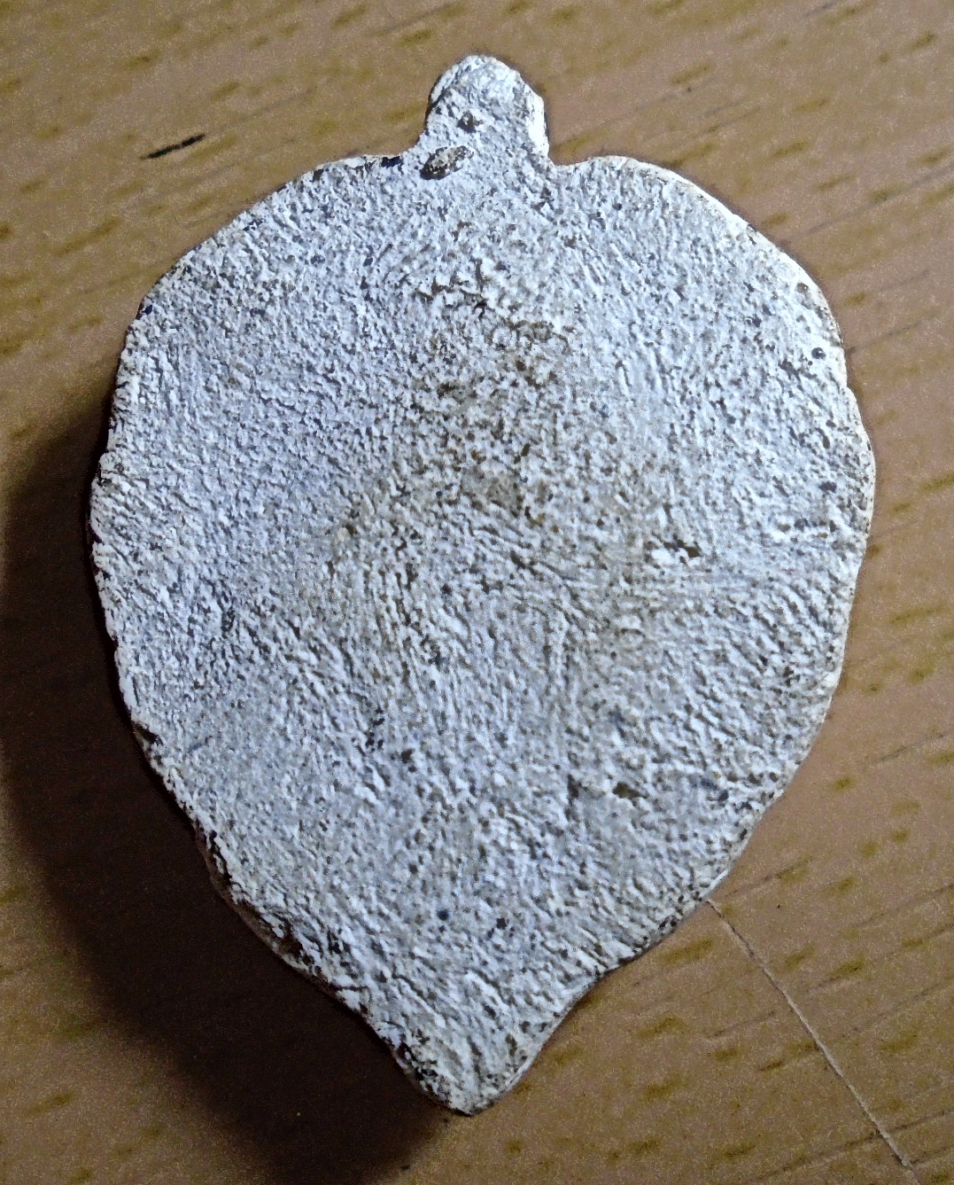 พระโพธิจักรท่านพ่อลี ใบโพธิ์ เนื้อผง วัดอโศการาม ปี 2500