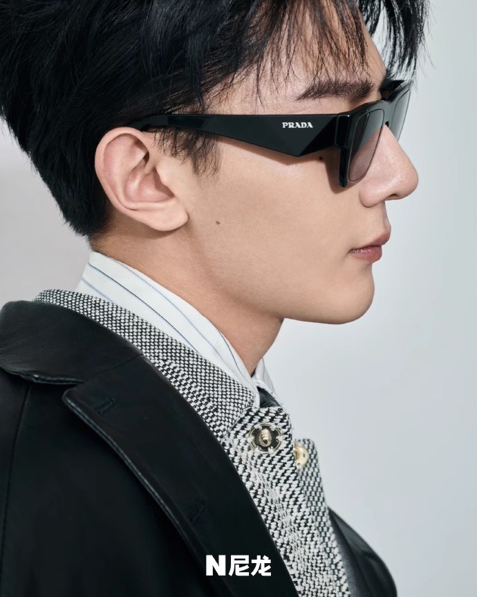 Pre - นิตยสาร NYLON เซี่ยจือกวง XiaZhiguang 夏之光 4/2024