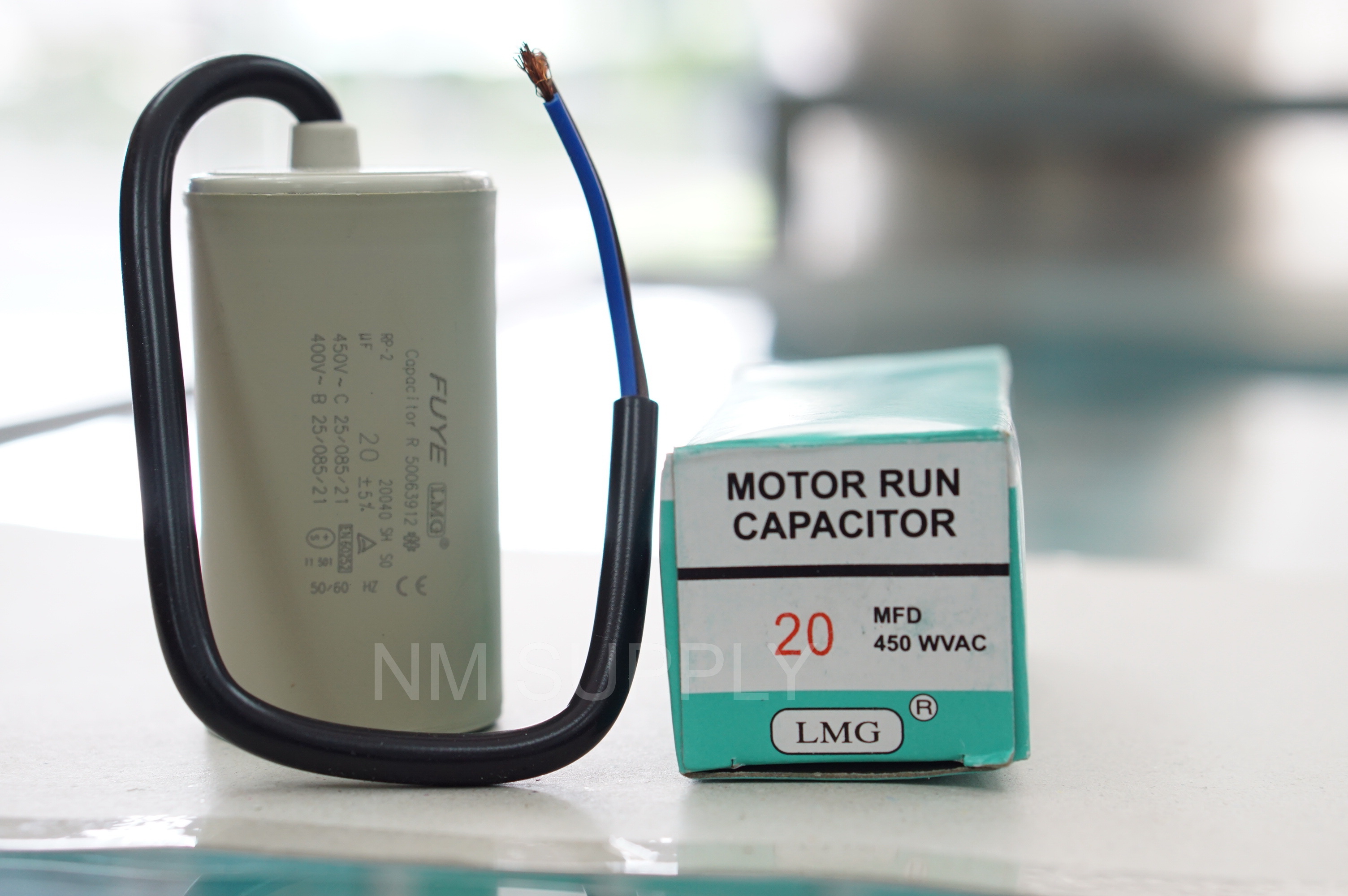 คอนเดนเซอร์ แช่ กลม-หัวสาย 450V