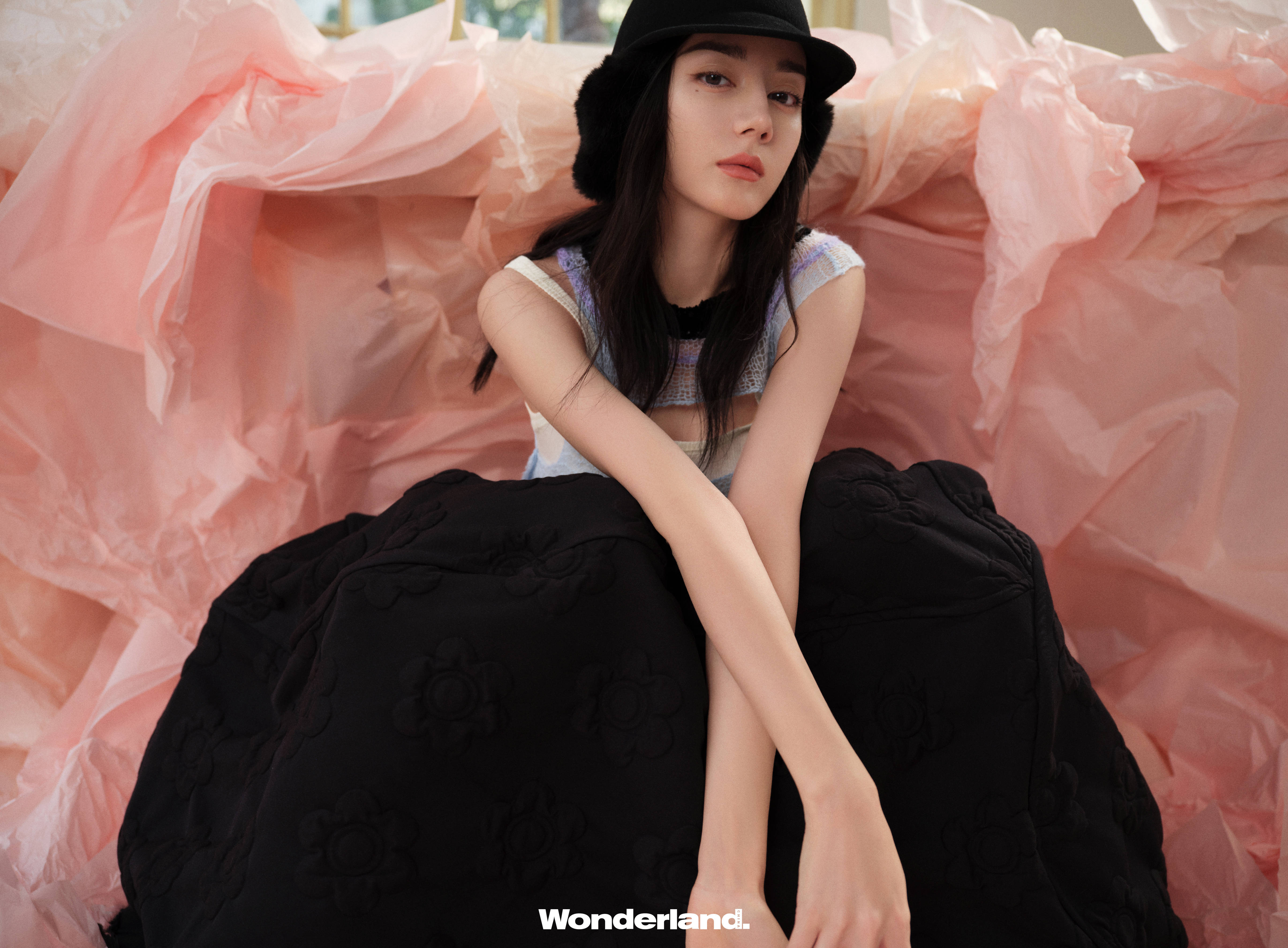 Pre - นิตยสาร Wonderland ตี๋ลี่เร่อปา Dilireba 2023