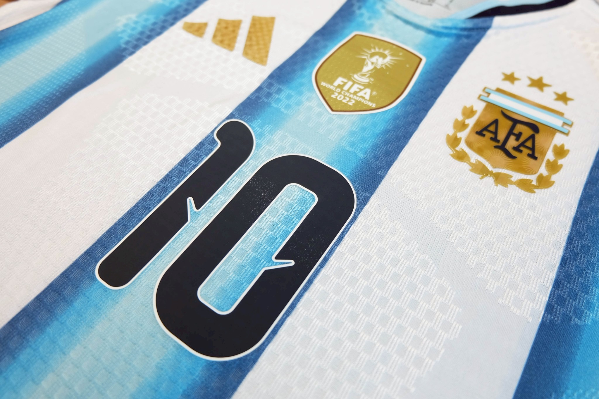 2025-26 เสื้อทีมชาติอาเจน เหย้า สีฟ้าขาว สำหรับผู้ชาย Player Edition เกรดนักเตะ พร้อมชื่อ เบอร์ MESSI # 10 Size S-2XL