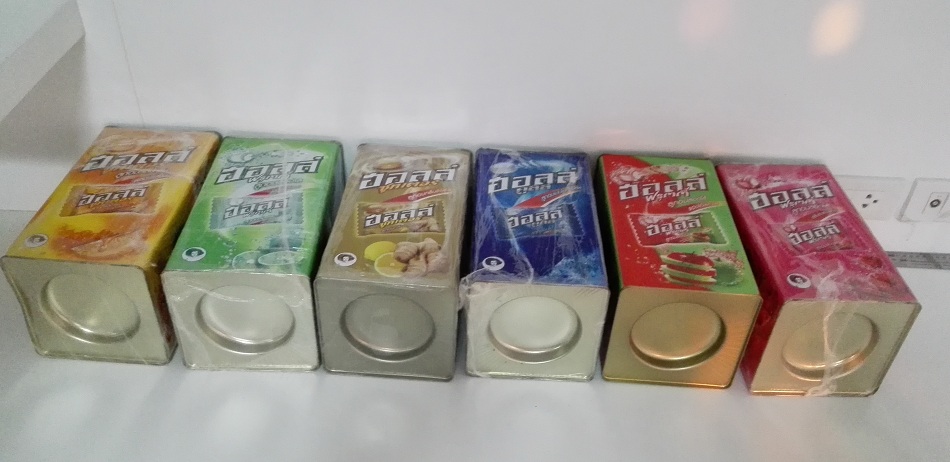 กระป่องลูอมฮอลล์ 6 ใบ 6 สี