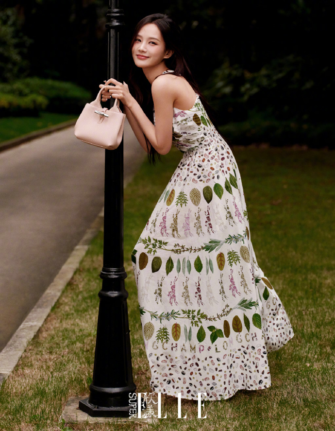 Pre - นิตยสาร SuperELLE หลี่อี้ถง LiYitong 2025