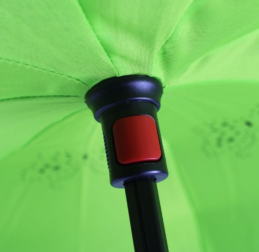 ร่มกลับด้าน สีเขียว (คละสี)