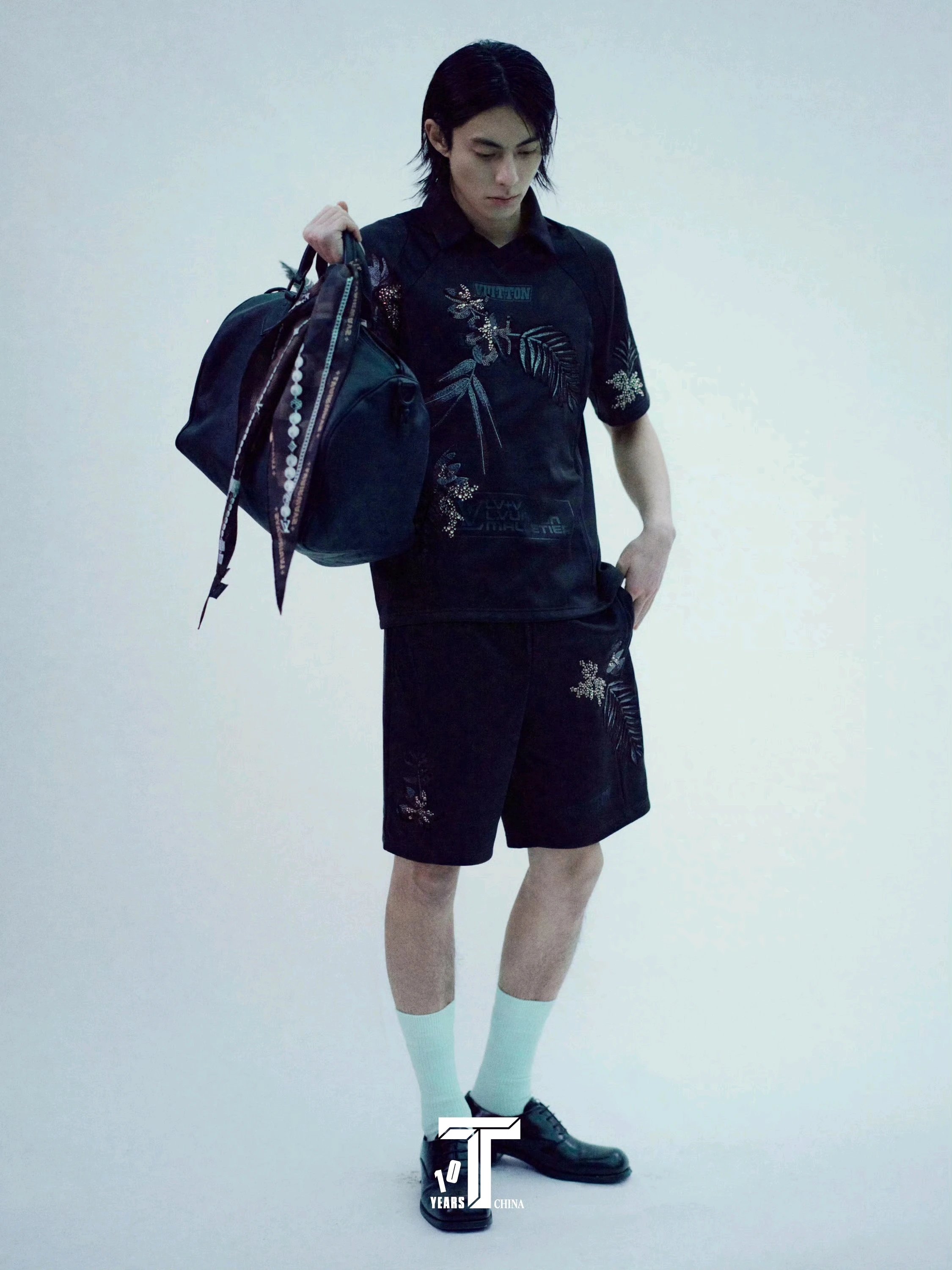 Pre - นิตยสาร T China หวังเห้อตี้ DylanWang 2025+การ์ด 5