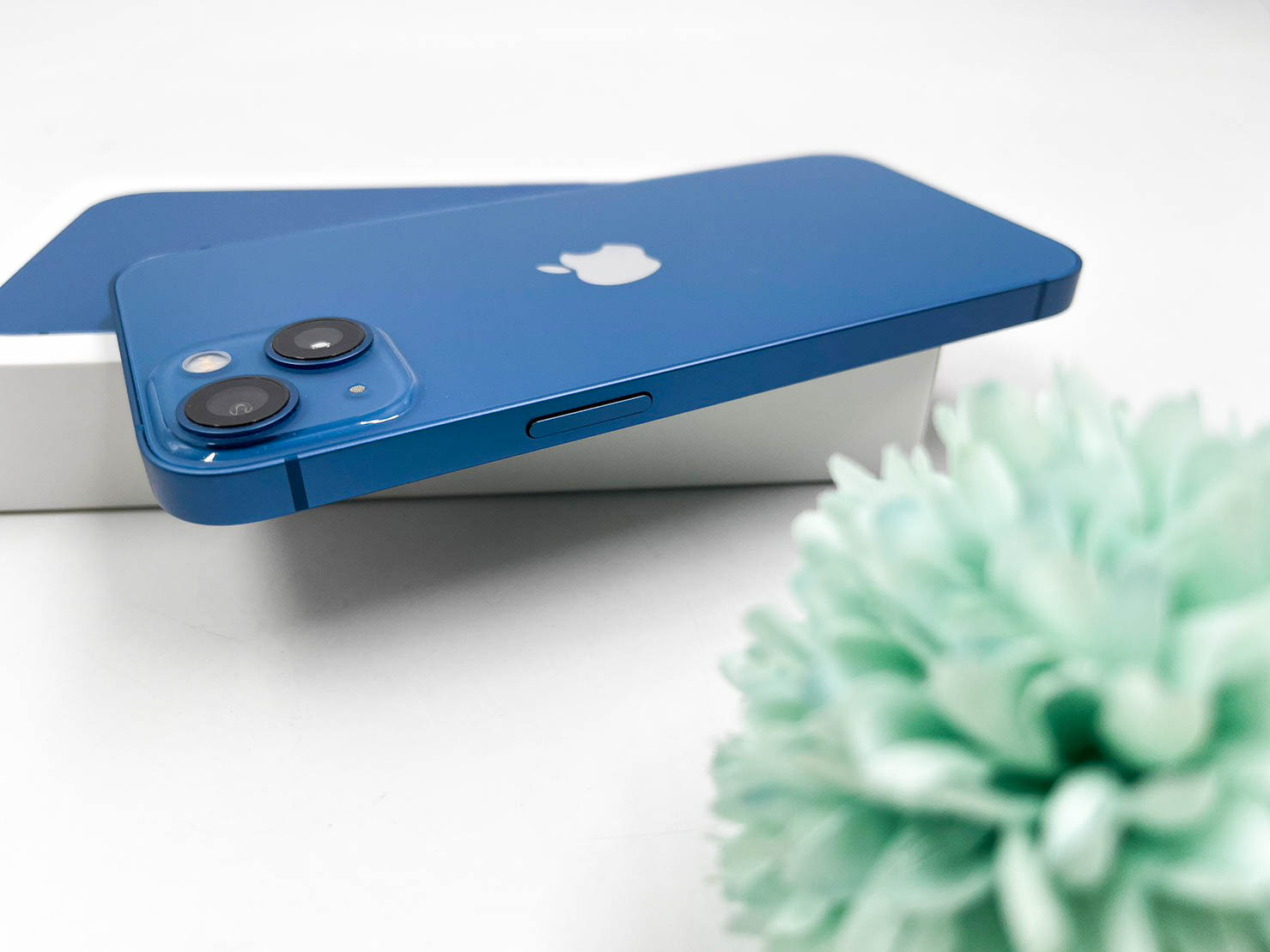 iPhone 13 128GB สี Blue