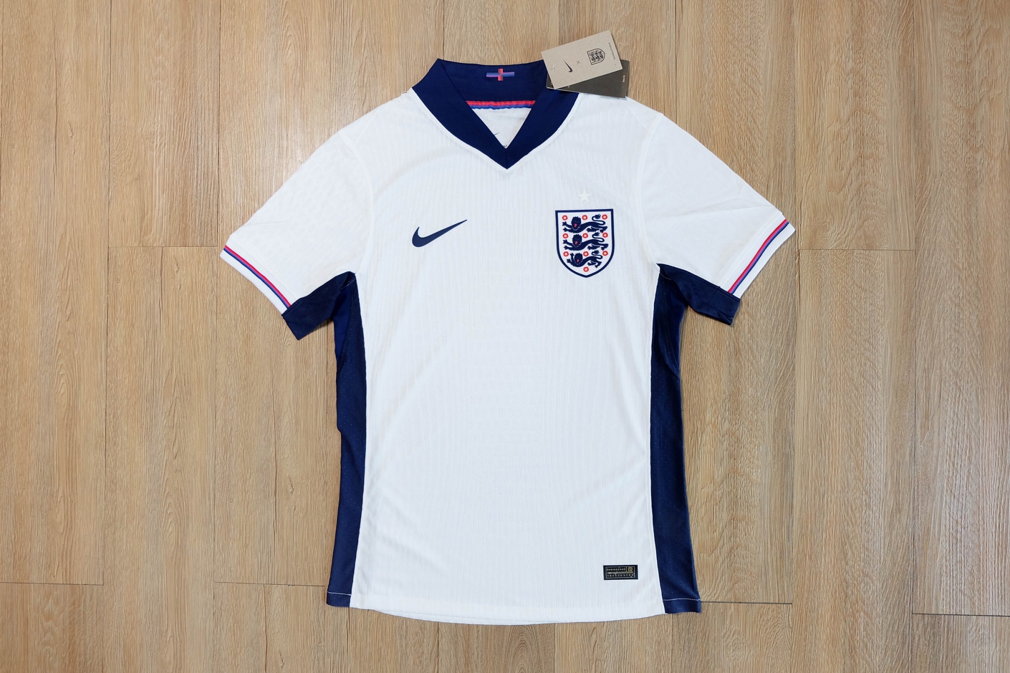 เสื้อฟุตทีมชาติทีมชาติ อังกฤษ เหย้า สีขาว เกรดนักเตะ ยูโร 2024