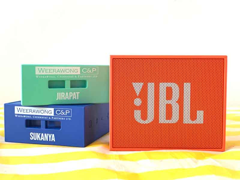 พิมพ์ลำโพง ใส่โลโก้พร้อมชื่อบุคคล