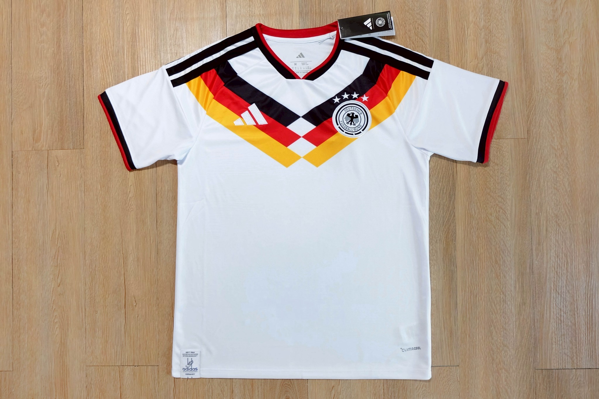 2026-27 มาใหม่เสื้อฟุตบอลทีมชาติเยอรมัน สีขาว สำหรับผู้ชาย Fans Edition เกรดแฟนบอล Size S-2XL