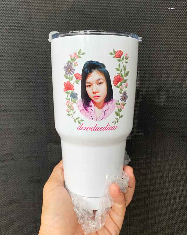 แก้วทรง YETI พิมพ์รูปลงบนแก้วเก็บความเย็น