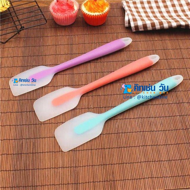 ไม้พายซิลิโคน สีใสทูโทน ขนาดเล็ก/ใหญ่ คละสี (ไม้พายซิลิโคนใส 21.5 ซม/27.5 ซม ไม้พายซิลิโคนปลายใสด้ามสี)