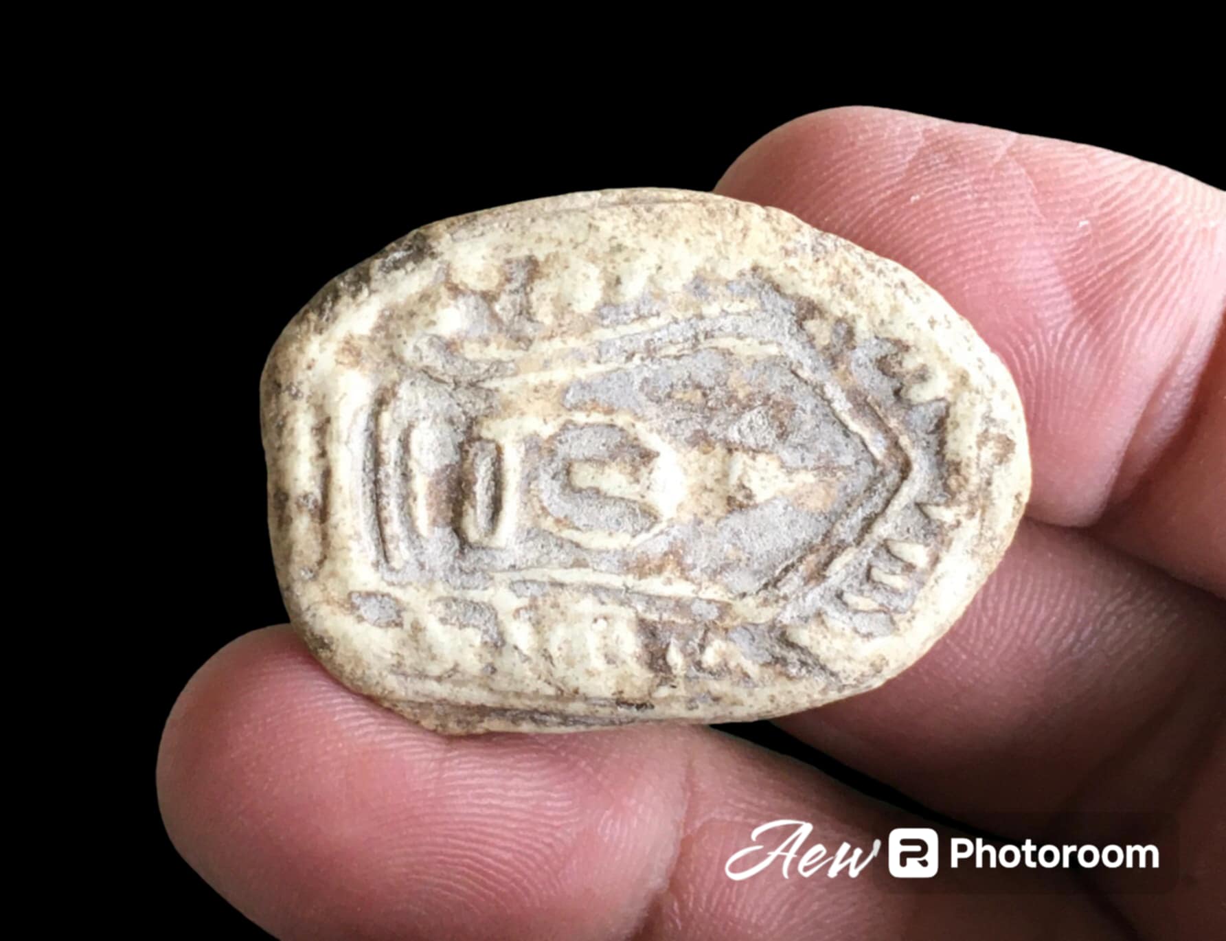 พระผงขุนแผนหลวงปู่ทิม วัดละหารไร่ ระยอง ปี2505 พิมพ์ใบเสมาหลังยันต์5