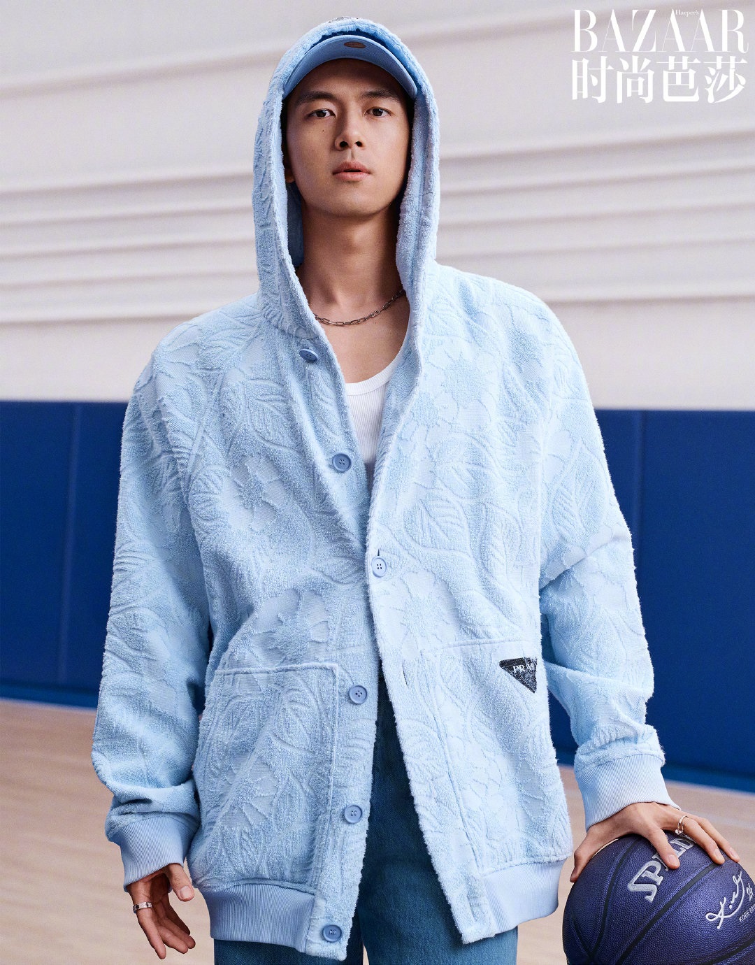 Pre - นิตยสาร BAZAAR หลี่เซี่ยน 2022