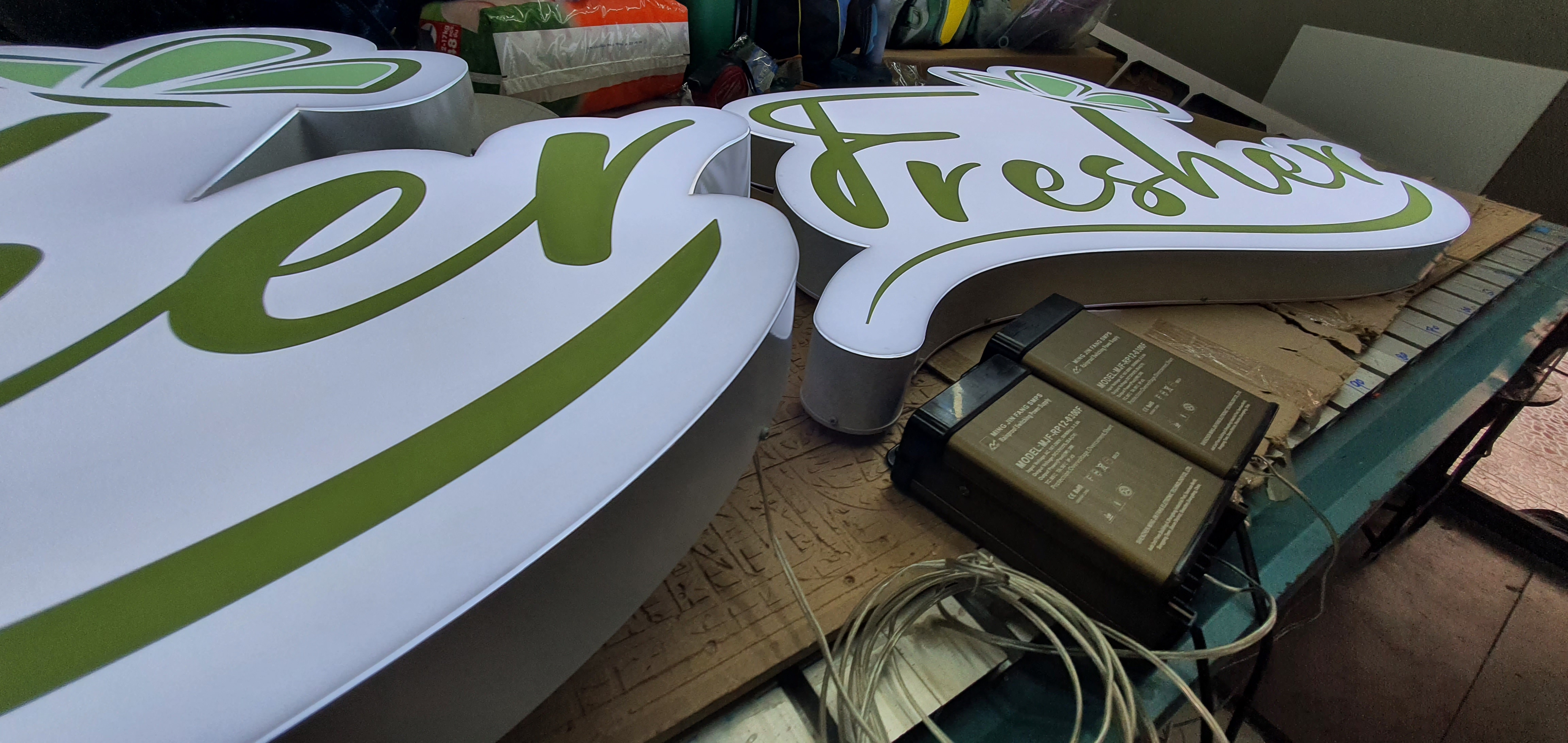 ป้ายLedอักษรโลหะFresher