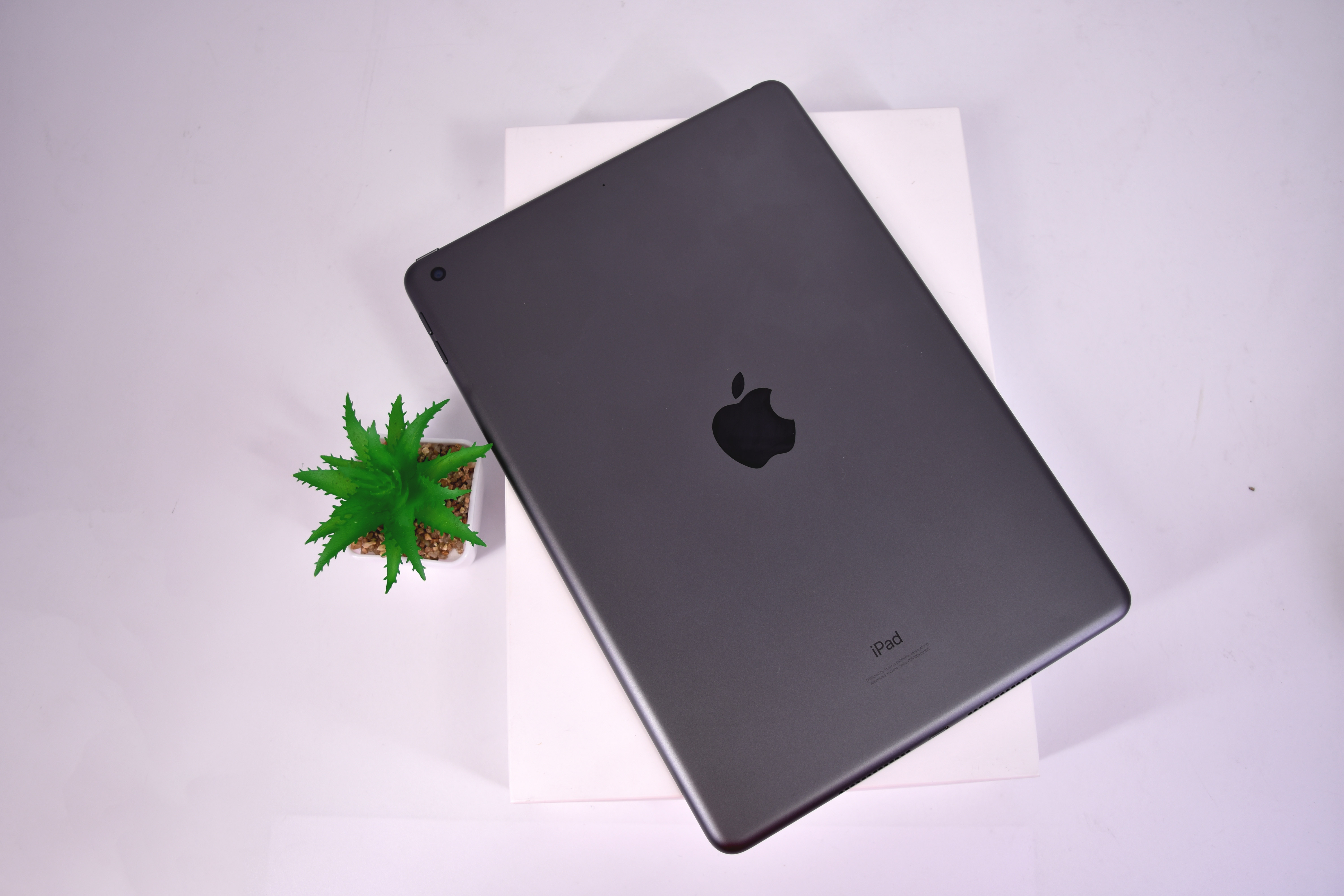 Apple iPad Gen 8 WIFI 128GB Space Gray