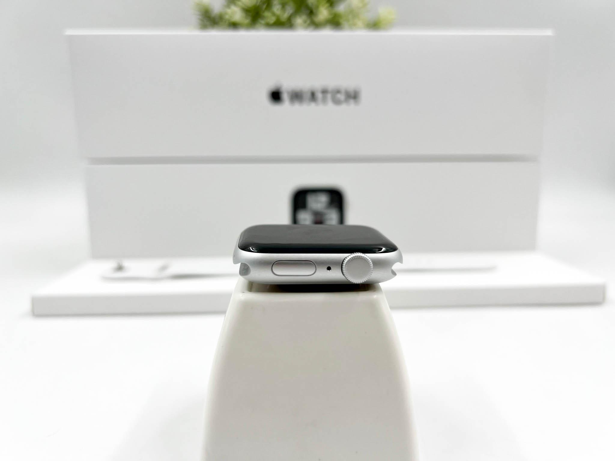 Apple Watch SE (2nd gen, GPS) Alum 44MM สี Silver