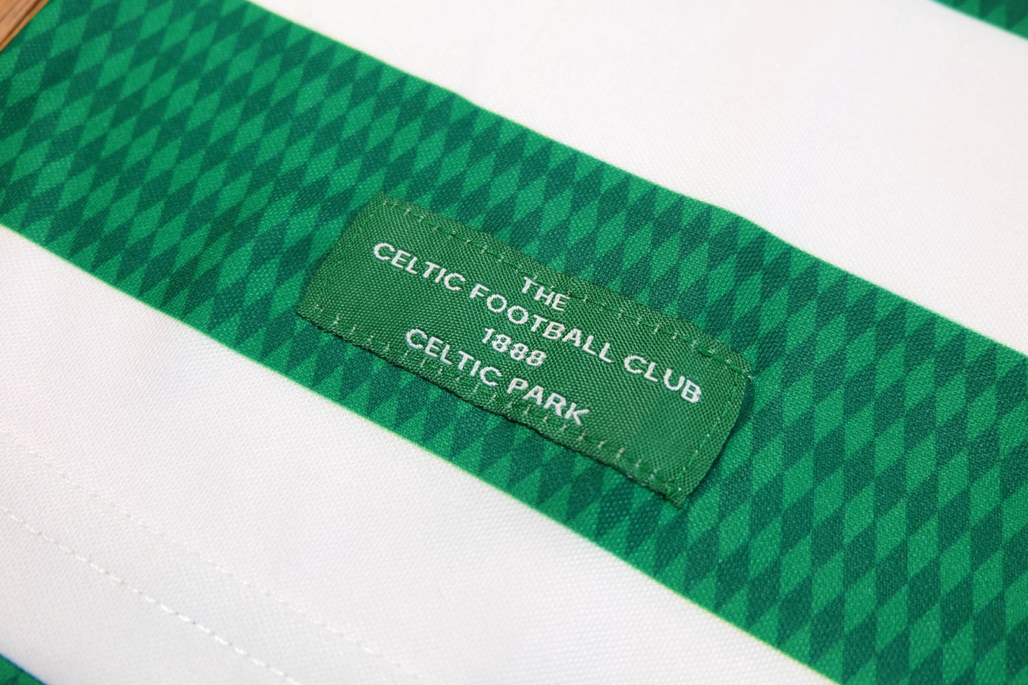 Retro ใหม่ !! เสื้อฟุตบอล สโมสร เซลติก ย้อนยุค เกรดแฟนบอล Celtic Retro Jersey 1998/1999