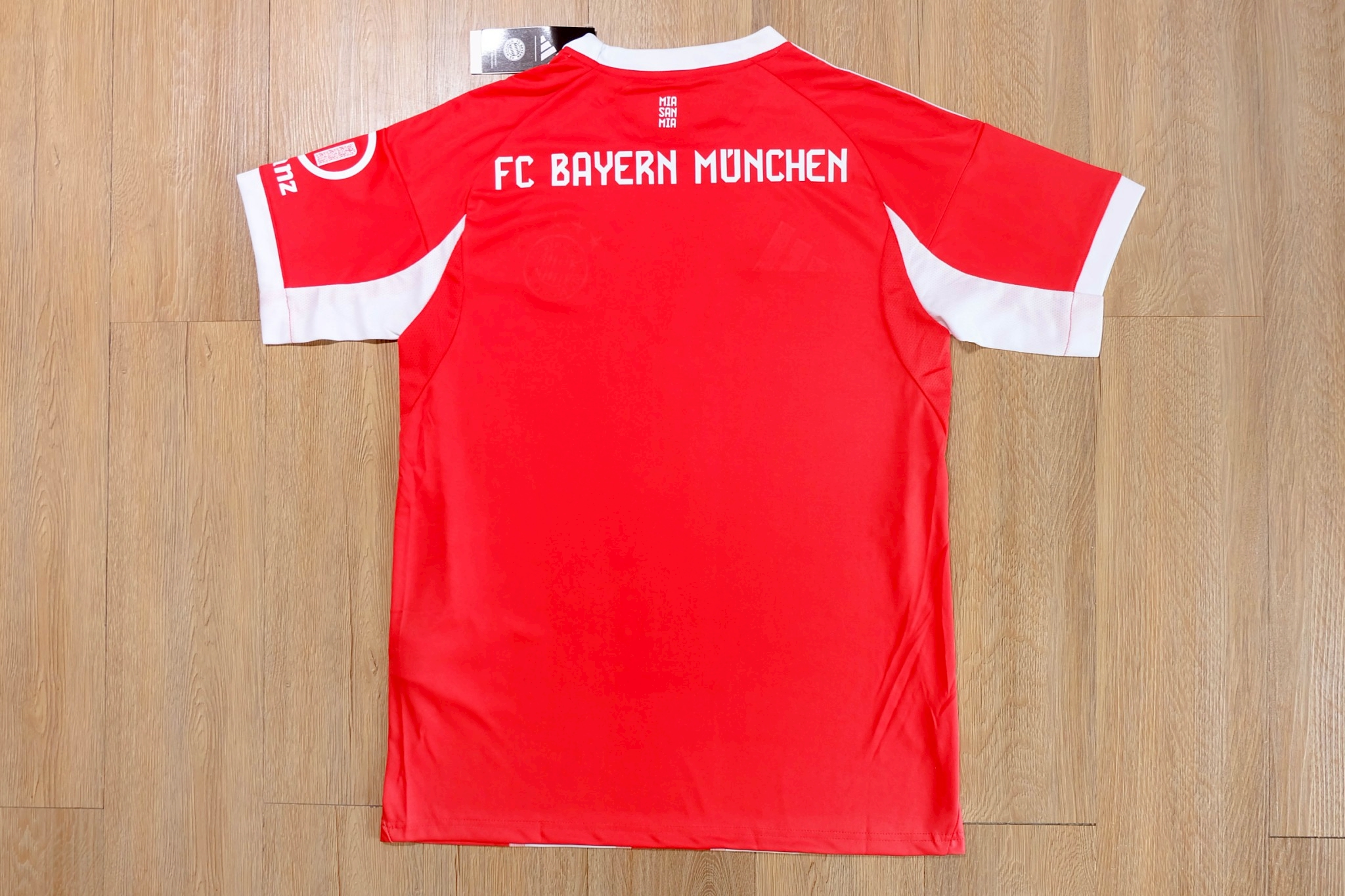 เสื้อฟุตบอลบาเยิน เหย้า สีเเดง Fans Edition เกรดแฟนบอล 2025