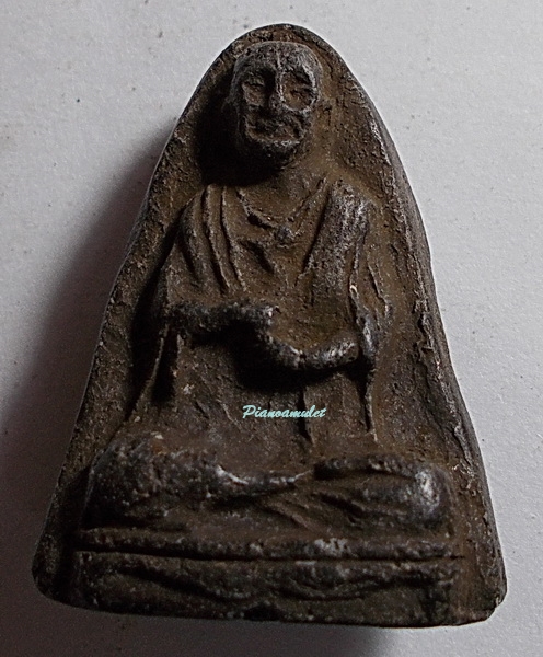 รูปเหมือนสมเด็จโต เนื้อดำหลังแร่ศักดิ์สิทธิ์ วัดประสาท ปี 2506