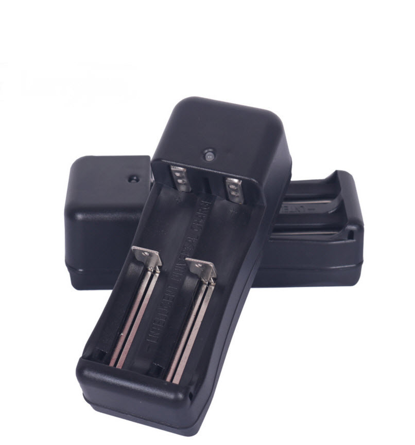 เครื่องชาร์จถ่าน 10440 / 14500 / 18650 2ก้อน Charger Universal lithium Battery Dual Slot