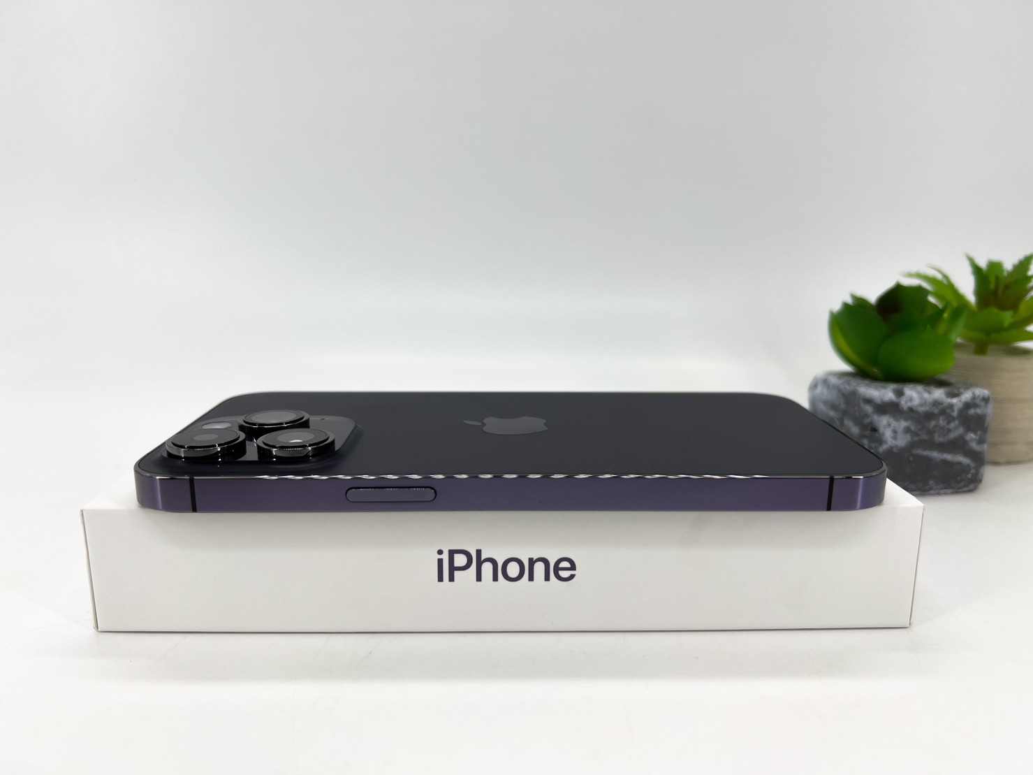 iPhone 14 Pro Max 256GB Deep Purple