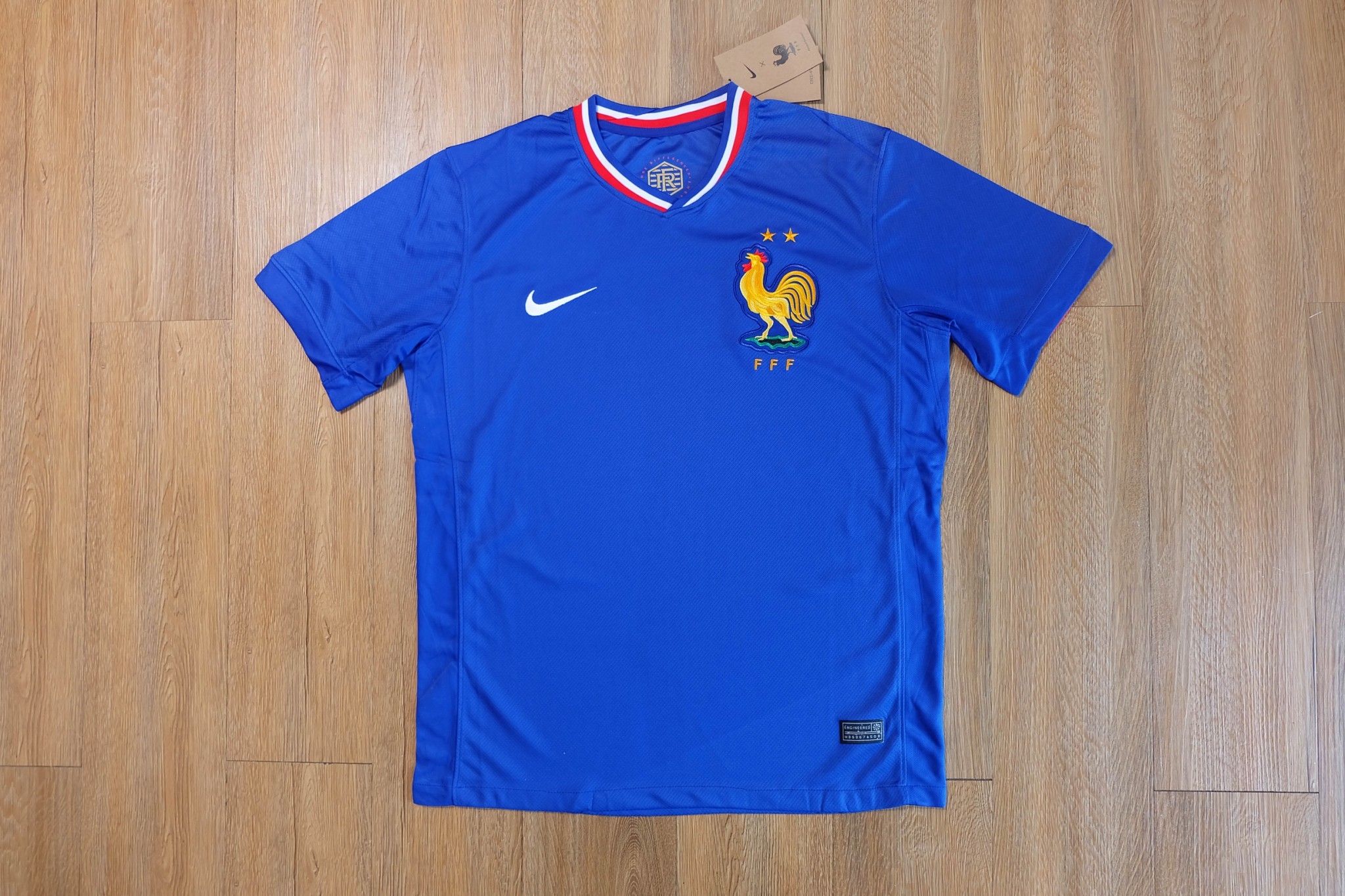 เสื้อฟุตบอลทีมชาติ ฝรั่งเศส สีน้ำเงิน เกรดแฟนบอล 2024