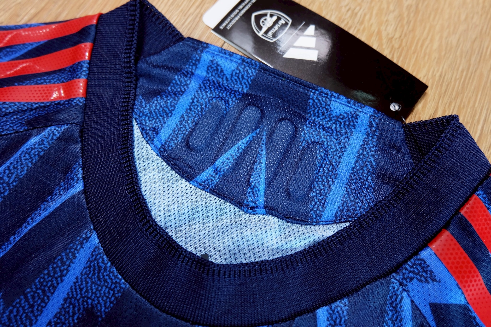 2025-26 เสื้อฟุตบอลอาร์เซนอล สีน้ำเงิน สำหรับผู้ชาย Player Edition เกรดนักเตะ Size S-2XL