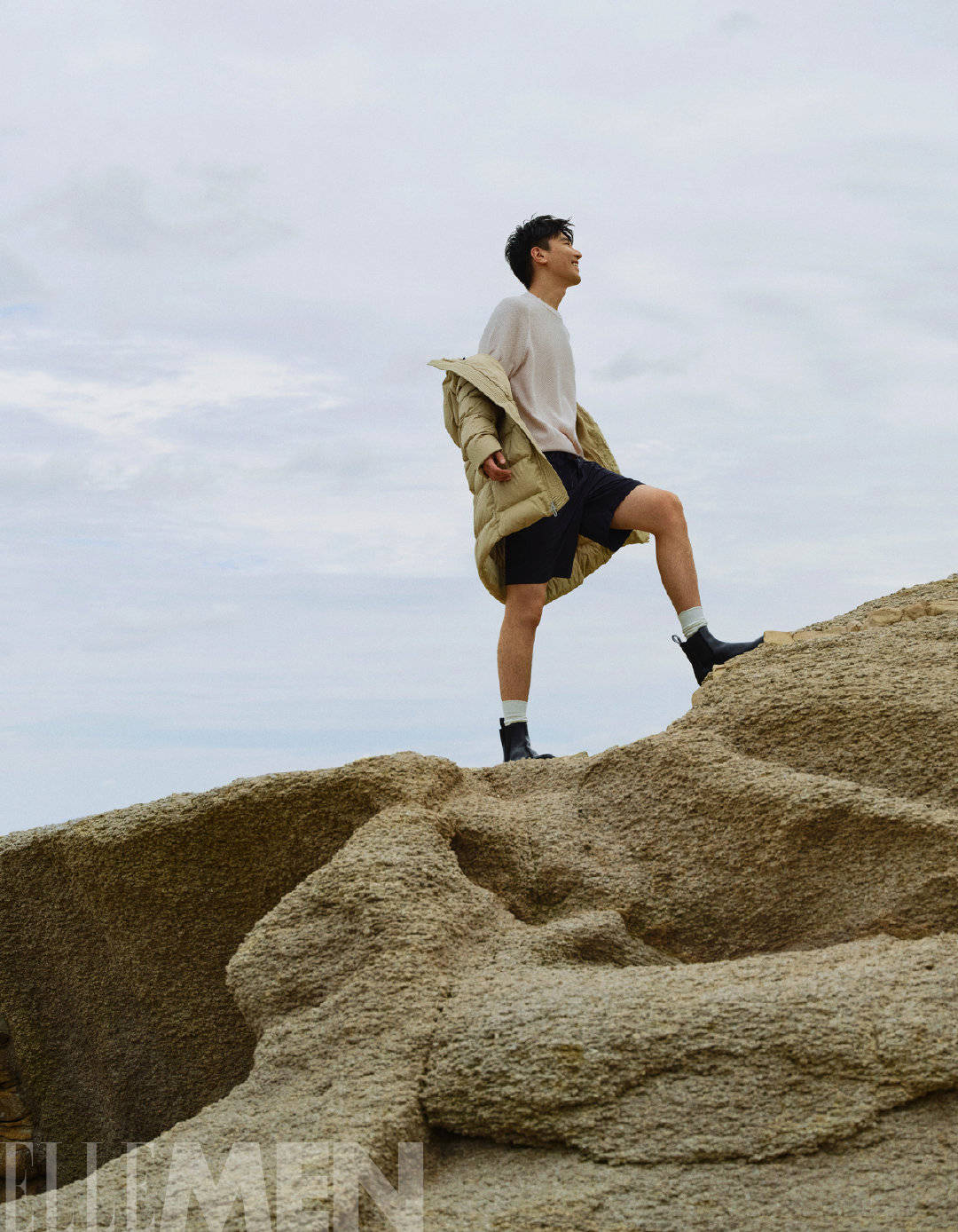 Pre - นิตยสาร ELLEMEN จ้าวโหย่วถิง #ZhaoYouting 2022/LEON