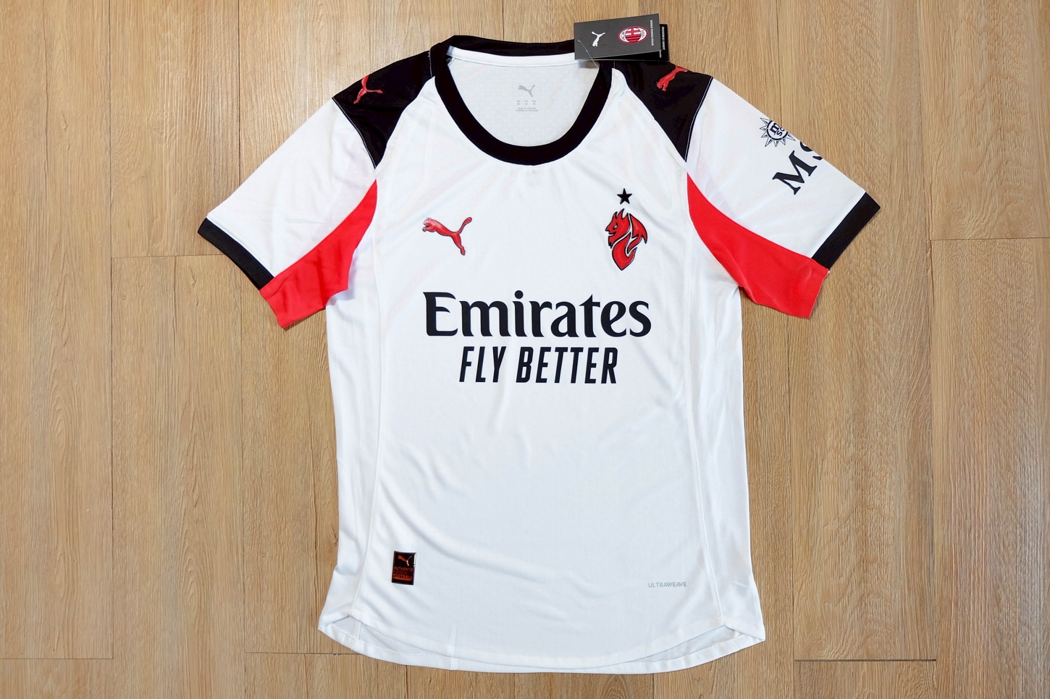 2025-26 เสื้อฟุตบอลเอซี มิลาน สีขาว สำหรับผู้ชาย Player Edition เกรดนักเตะ Size S-2XL
