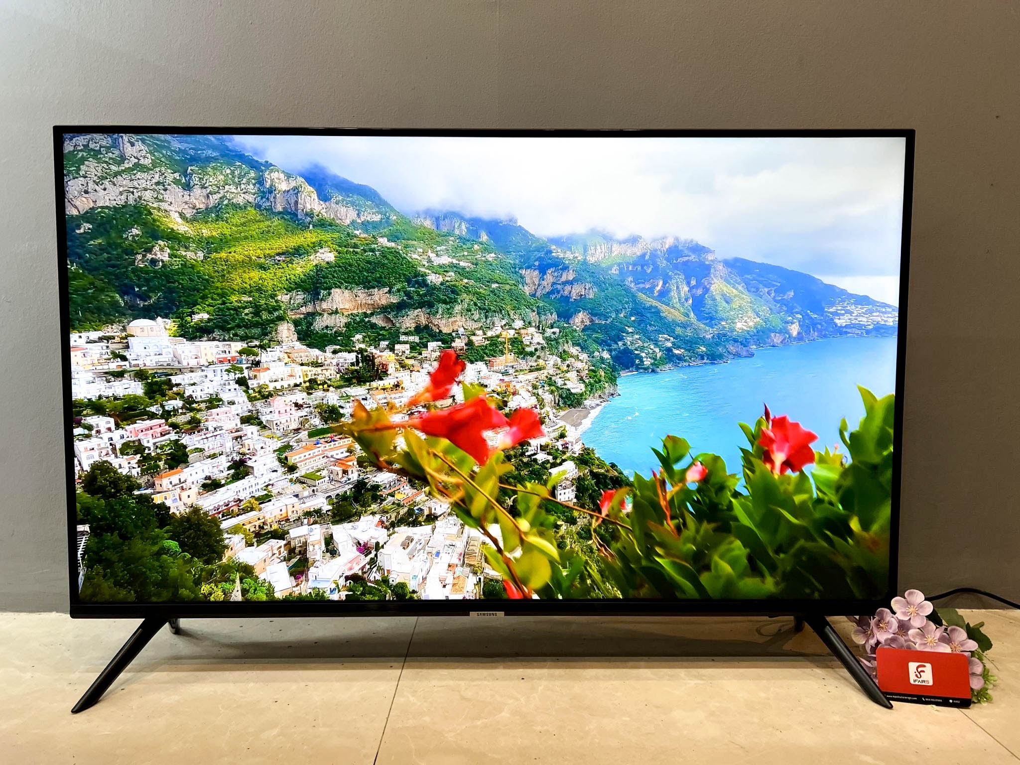 SAMSUNG UHD 4K Smart TV (43") รุ่น UA43AU7700KXXT