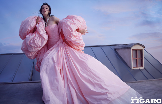 Pre - นิตยสาร Madame FIGARO ตี๋ลี่เร่อปา Dilireba 12/2023