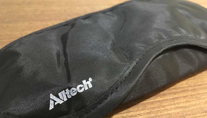 พิมพ์สกรีน กระเป๋าใส่พาสปอร์ต ผ้าปิดตา ป้ายชื่อ ของแจกลูกค้าคนพิเศษ