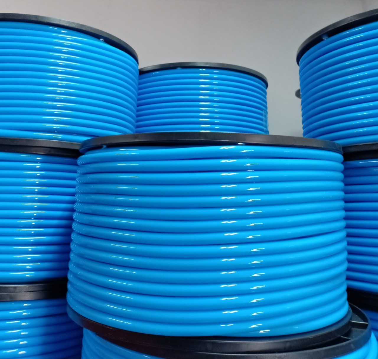 ท่อพียู PU Tube สีส้ม, สีฟ้า, สีดำ, สีใส ขนาด 12x16 mm. (12x16มม.)