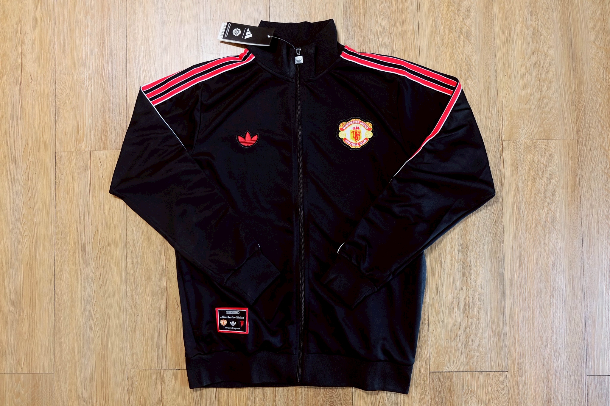 เสื้อวอร์ม + เเจ๊คเก๊ต เเมนยูแขนยาว สีดำ เกรดแฟนบอล 2026