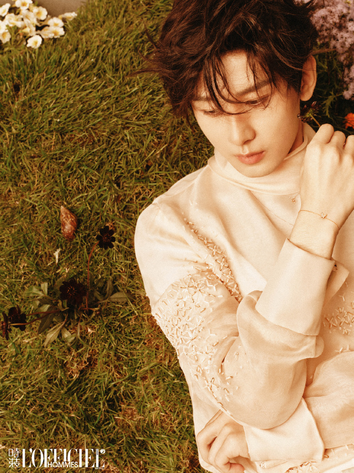 Pre - นิตยสาร L’Officiel Hommes เฉิงอี้ ChengYi 2024+การ์ดอฟช.