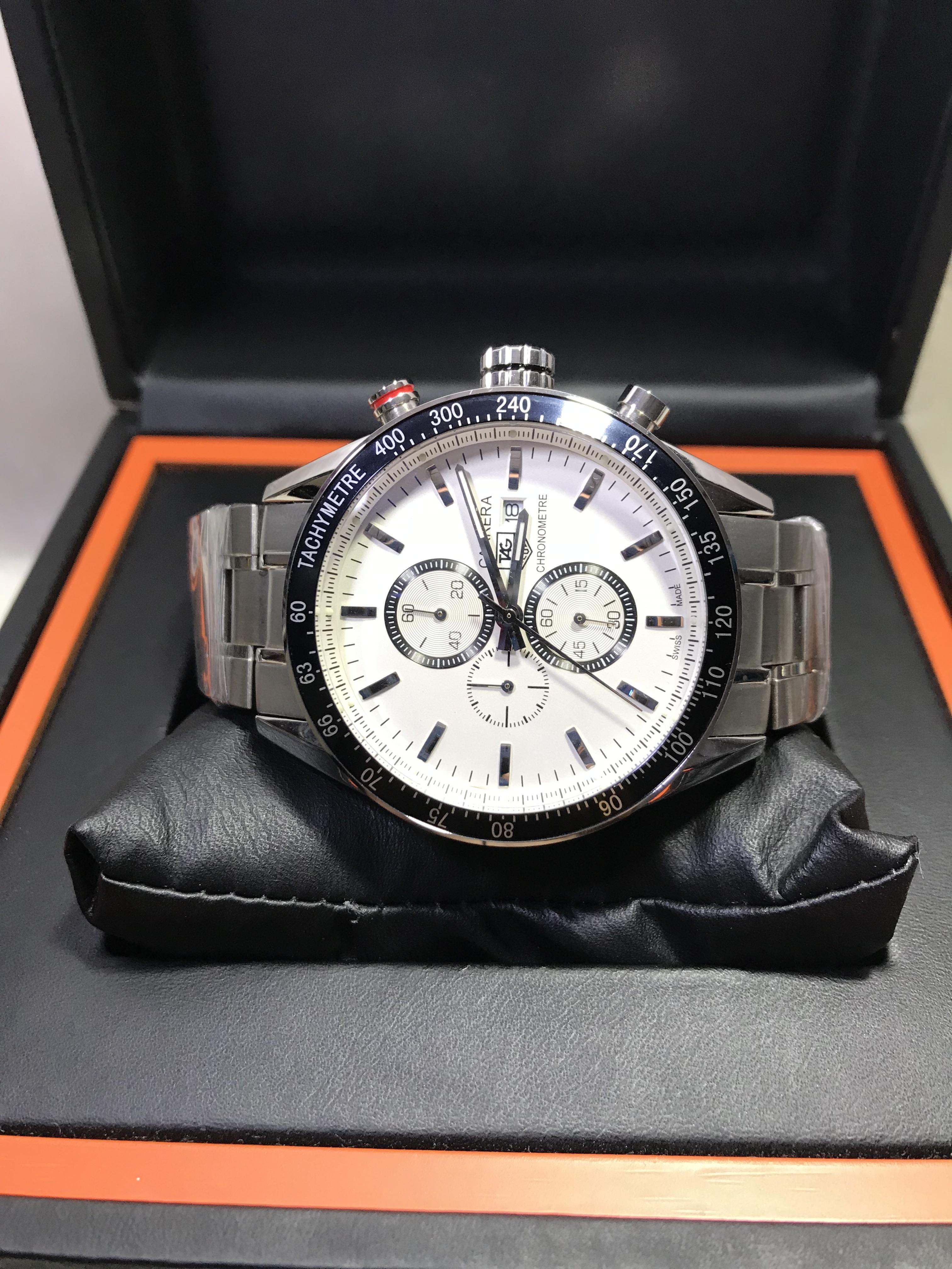 TAG Heuer Carrera