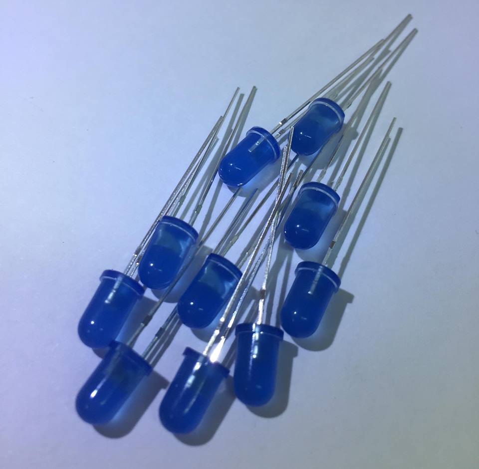 LED 5MM สีน้ำเงิน ไฟ LED สี ขนาด 5mm จำนวน 10 ดวง