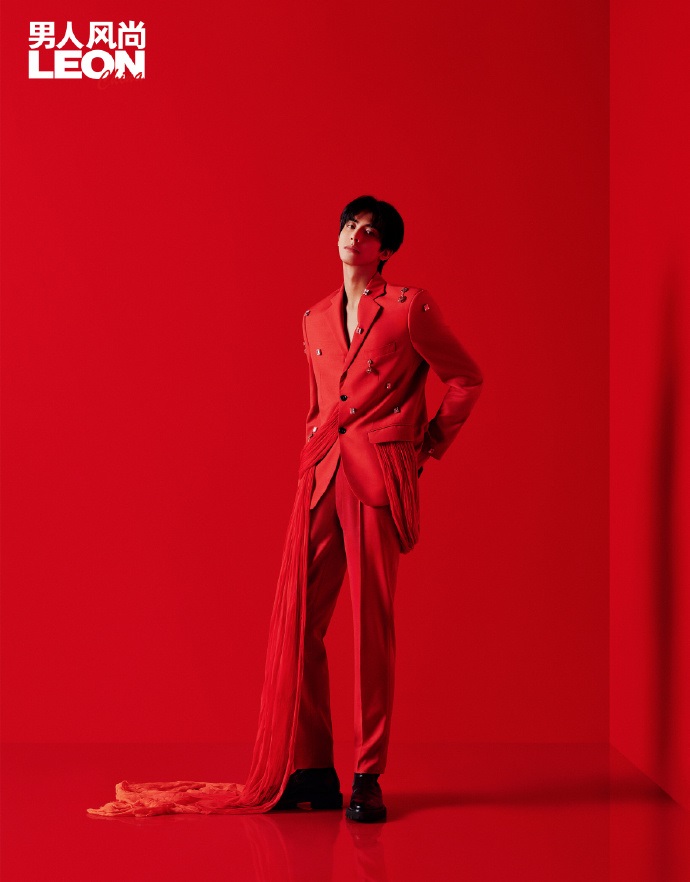 Pre - นิตยสาร LEON ซ่งเวยหลง SongWeilong 2023